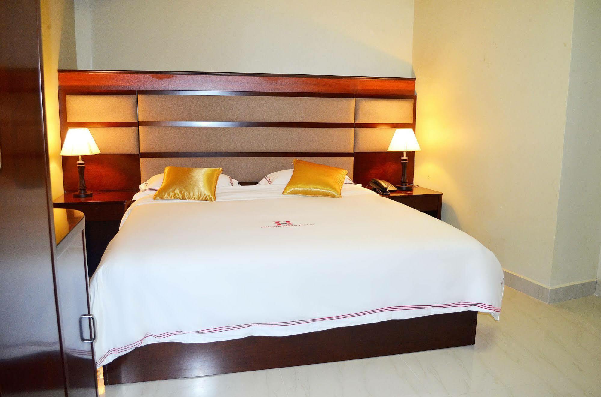 Hillside Plaza Hotel Kampala Exterior foto